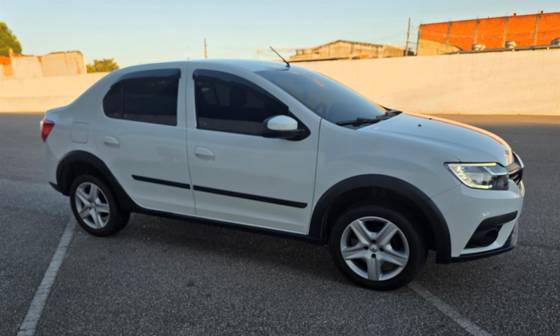 RENAULT LOGAN 1.6 16V SCE FLEX ZEN X-TRONIC RENAULT LOGAN 1.6 16V SCE FLEX ZEN X-TRONIC